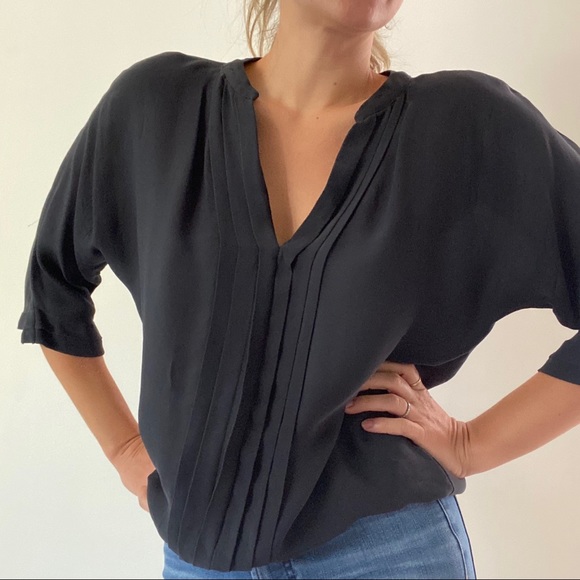 JOIE 100% Silk pleated blouse - Picture 2 of 5
